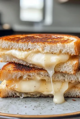 Creamy Smoked Gouda Apple Grilled Cheese